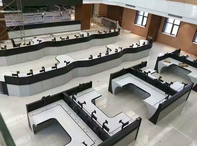 選擇合適的廠家定制控制臺是關(guān)鍵